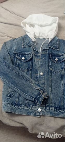 Куртка джинсовая