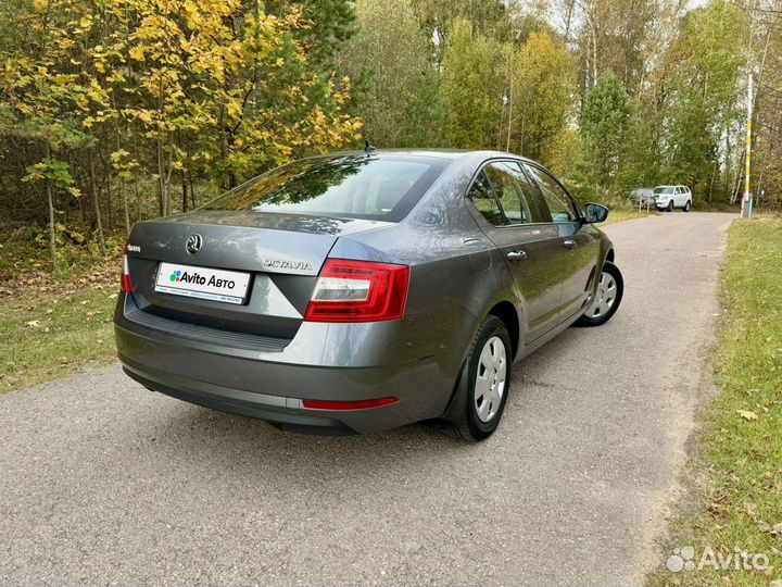 Skoda Octavia 1.6 МТ, 2019, 120 000 км