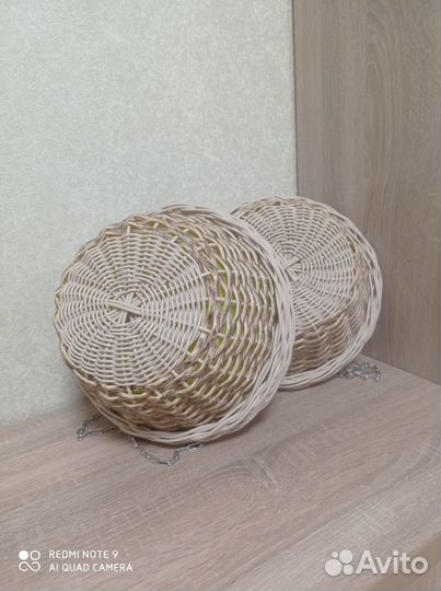 Кашпо для цветов из ротанга