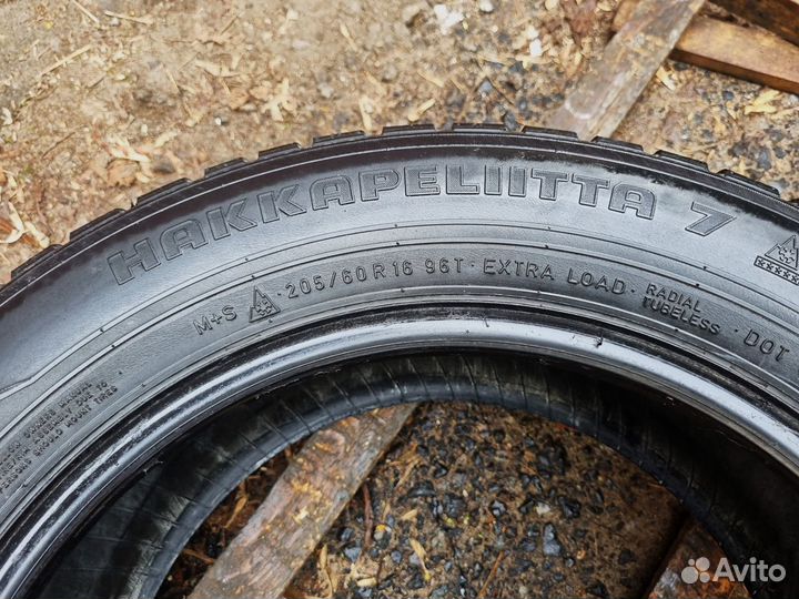 Nokian Tyres Hakkapeliitta 7 205/60 R16 96T