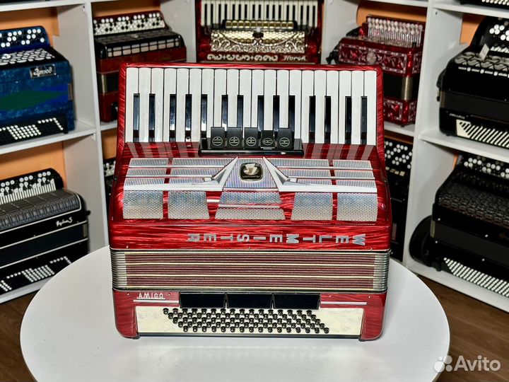 Аккордеон Weltmeister amigo 3/4