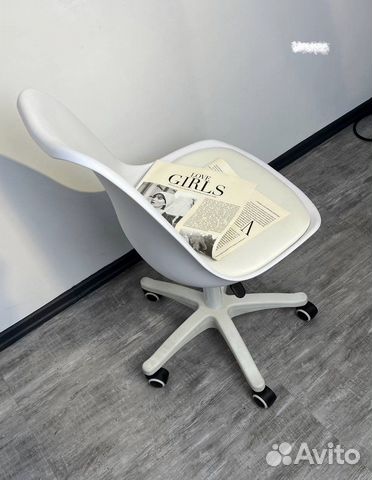 Компьютерный стул новый
