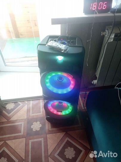 Блютуз колонка