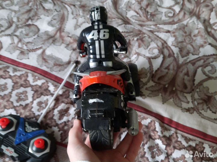 Радиоуправляемый трицыкл