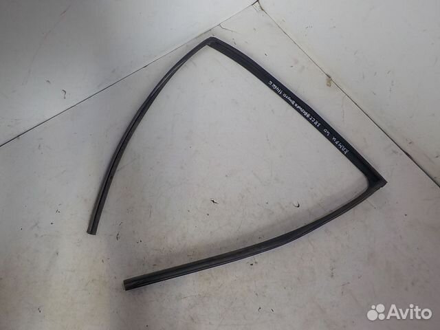 Резинка дверная toyota camry 40 задняя правая