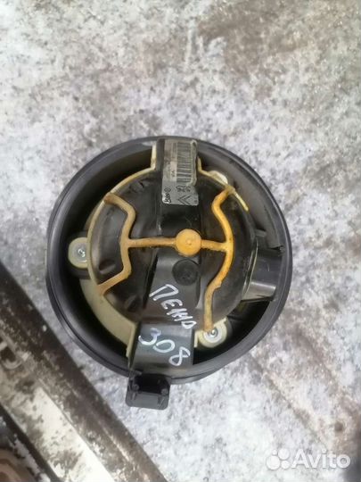 Мотор печки пежо 308