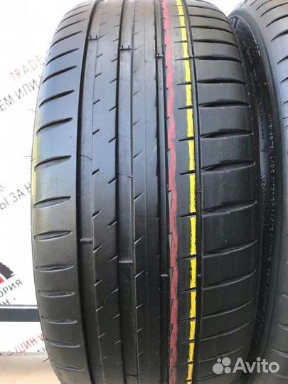 Michelin Pilot Sport 4 225/45 R19