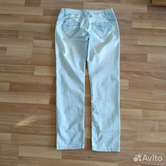 Джинсы женские прямые