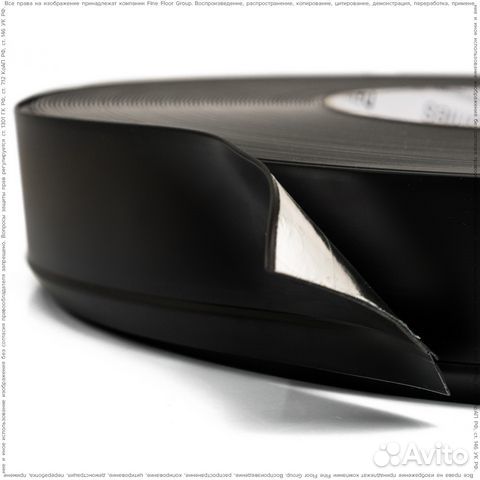 Плинтус самоклеящийся Dollken