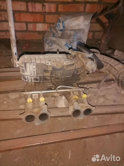 Колектор в сборе ваз 8кл