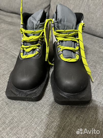 Лыжные ботинки детские 31