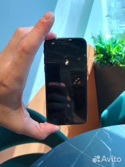 iPhone SE (2022), 128 ГБ