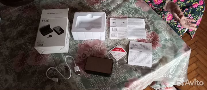 Наушники беспроводные новые