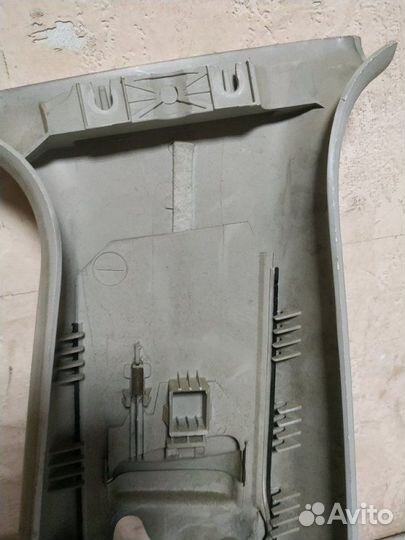 Обшивка стойки левая Seat Ibiza IV 2002-2008