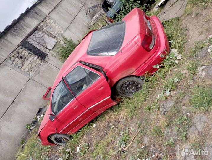 В разборе Хендай Элантра/ Hyundai Elantra