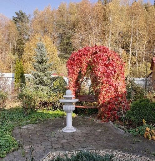 Дом 183 м² на участке 12 сот.