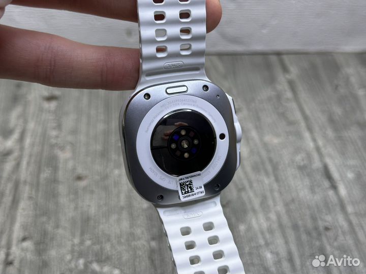 Samsung Watch Ultra Titanium