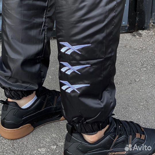 Костюм спортивный Reebok