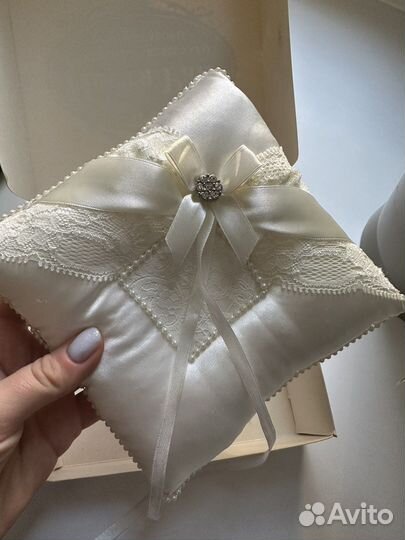 Подушечка для колец свадебная