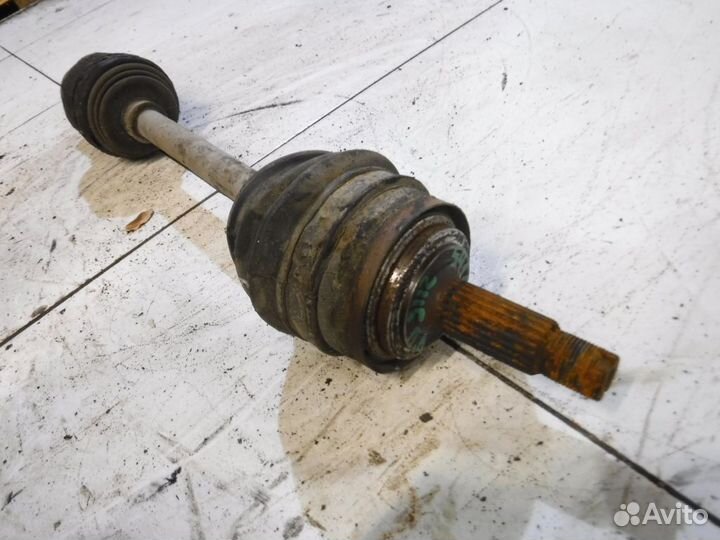 Привод передний левый Лада