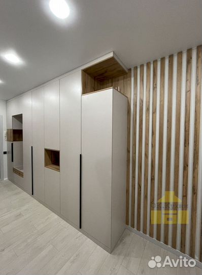 Распашной шкаф