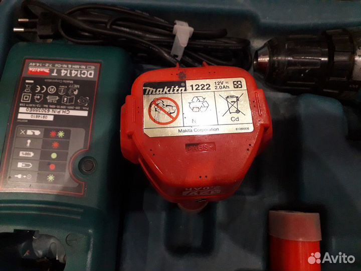 Шуруповерт makita 12v 6271D бу