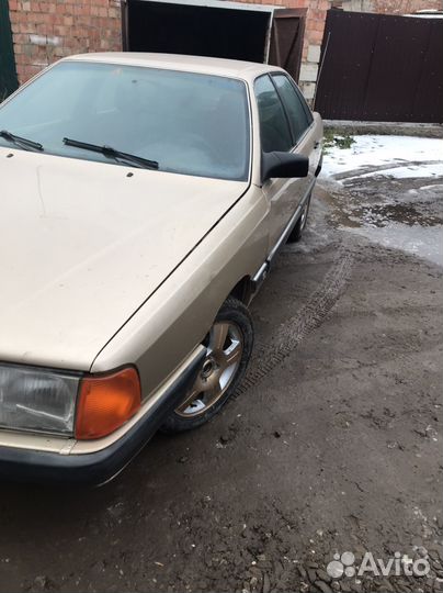 Audi 100 2.2 МТ, 1986, битый, 400 000 км