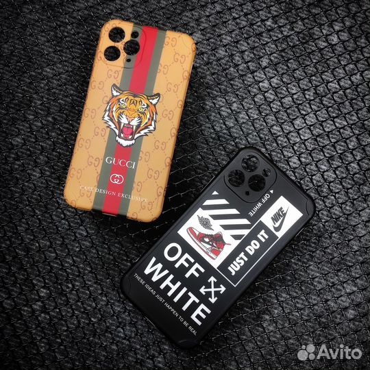 Чехлы на iPhone 11 Pro (Магазин)