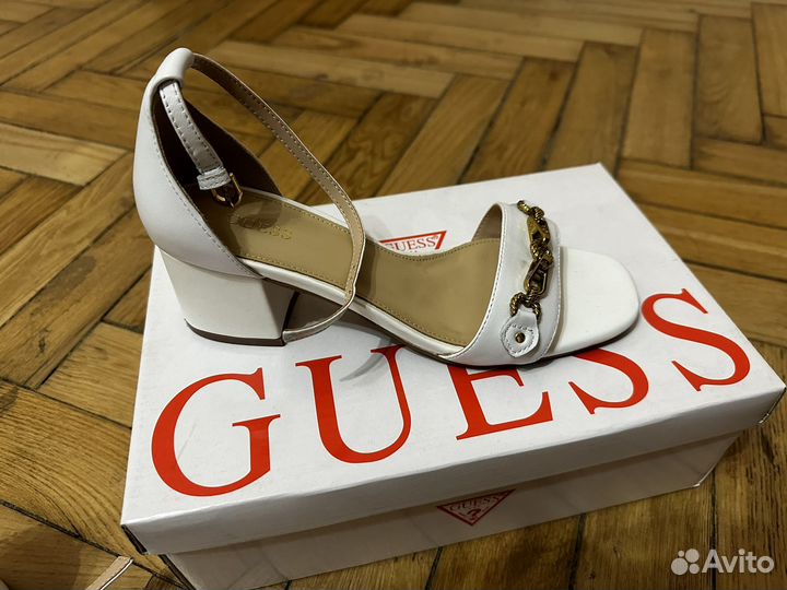 Босоножки guess 37