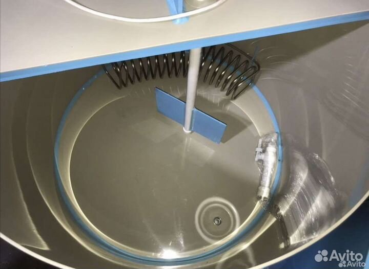 Охладитель молока (танк молочный)