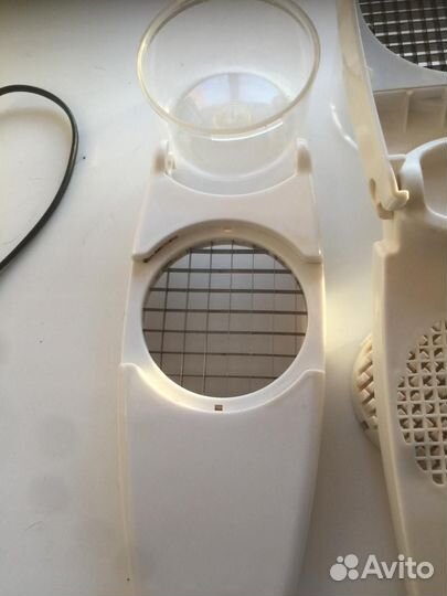 Устройство для нарезки кубиками салатов