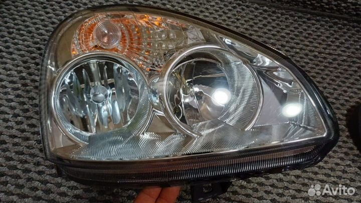 Фара передняя правая ваз 2170