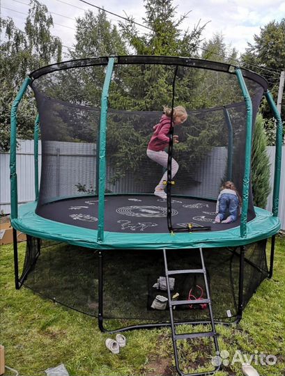 Батут для дачи