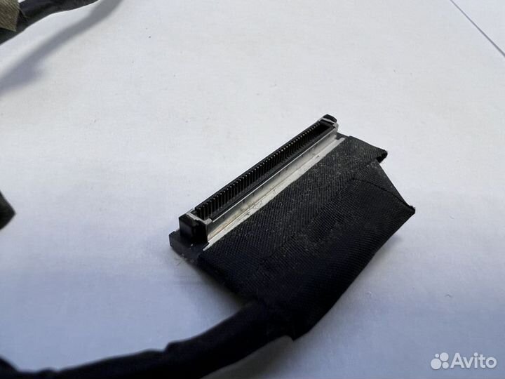 Шлейф матрицы Samsung NP530U4E