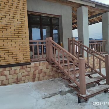Ограждение для террас и лестниц / Перила из дпк