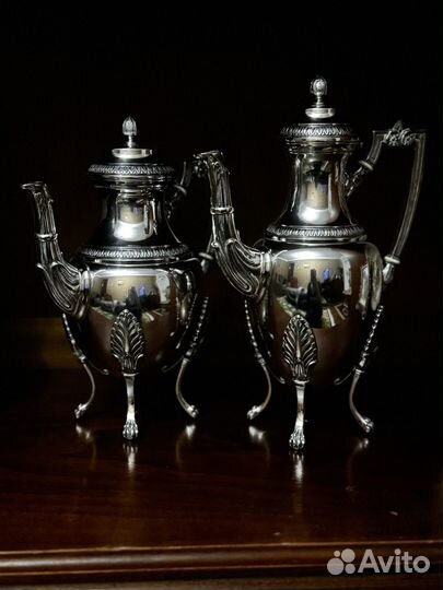 Антикварная чайная пара