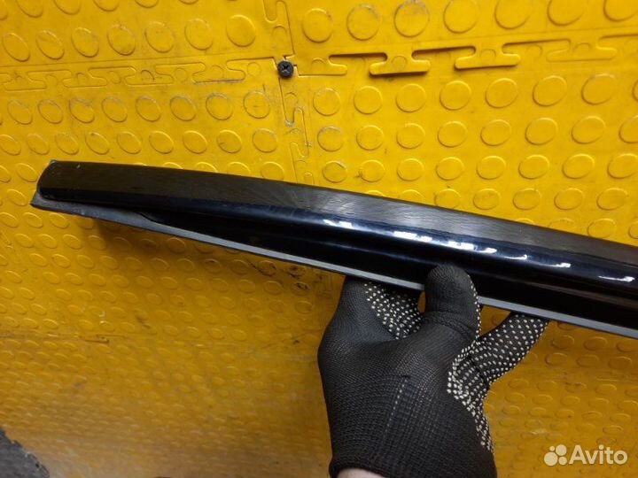 Б/У рейлинг на крышу В хорошем состоянии, есть