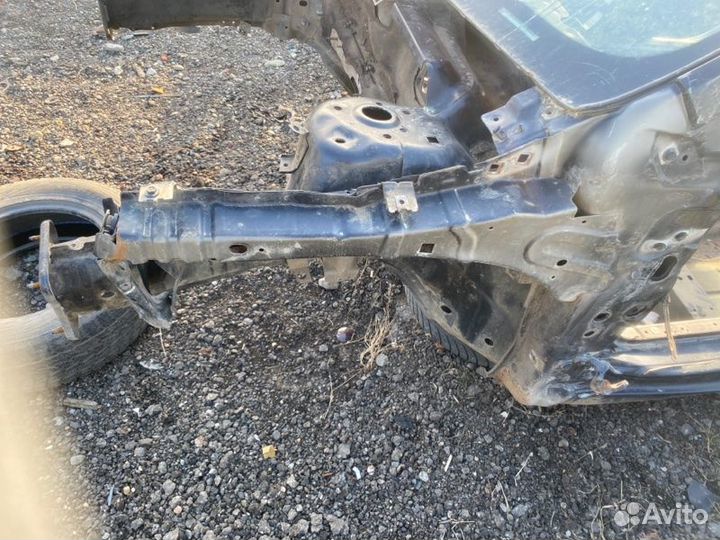 Лонжерон передний левый Ford Focus 2 седан hwda