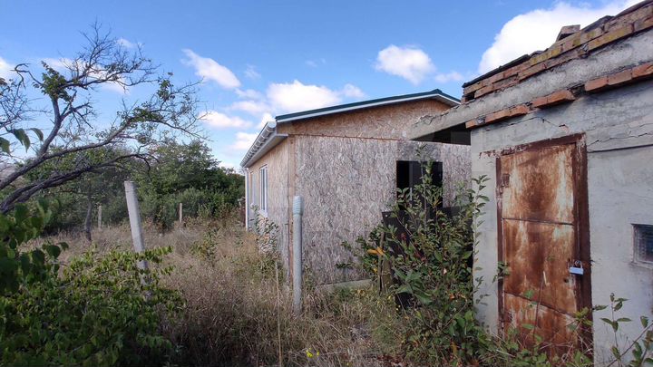 Дом 49 м² на участке 4 сот.