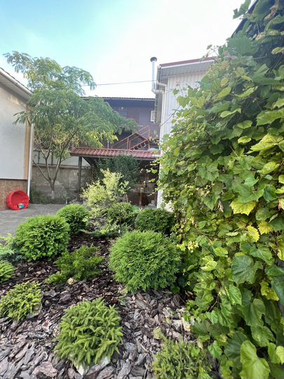 Дом 232 м² на участке 6 сот.