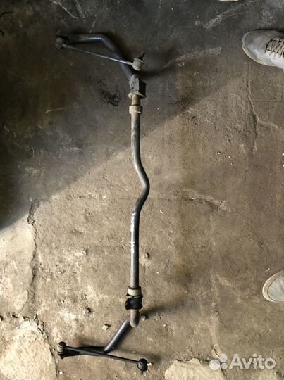 Стабилизатор передний Сузуки Гранд Витара 3