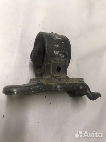 Опора двигателя Mitsubishi Lancer 9