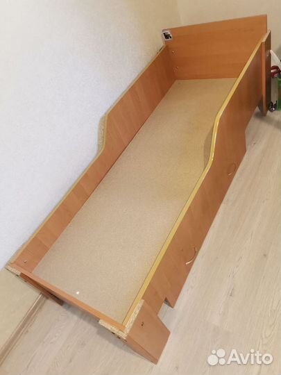 Кровать детская