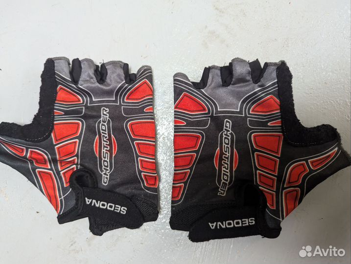 Велоперчатки