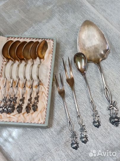 Столовое серебро антиквариат