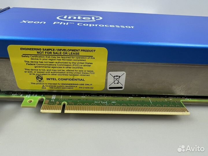 Сопроцессор Intel Xeon Phi 3120A SC3120A