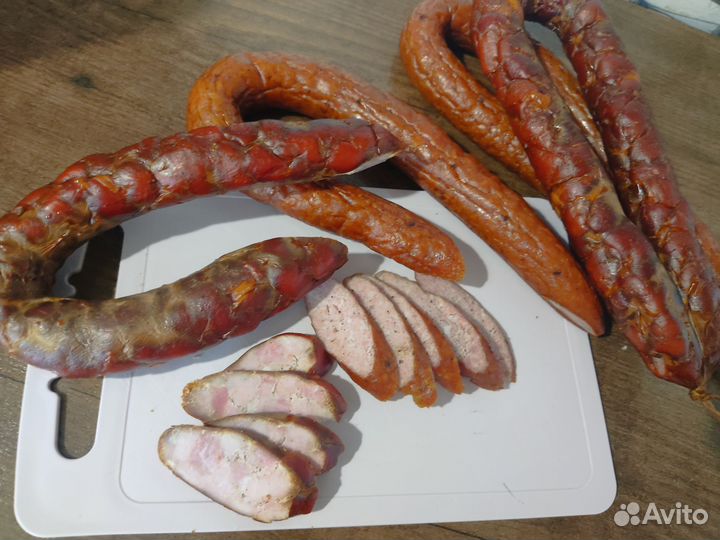 Домашняя колбаса копченая