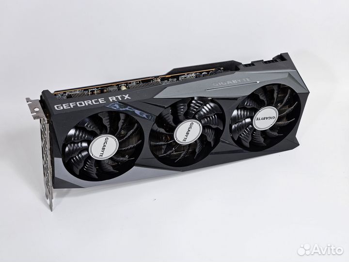 Видеокарта Gigabyte GeForce RTX 3070 Gaming идеал