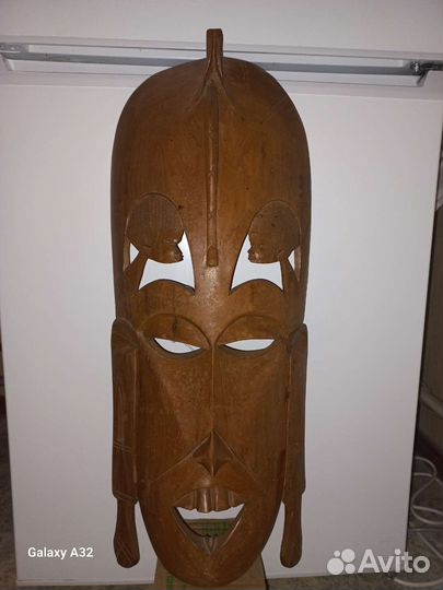 Маска Африканская из дерева 1