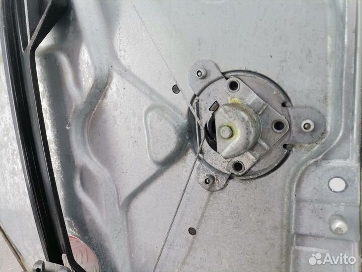 Стеклоподъемник Skoda Fabia (6Y) рест. 2005